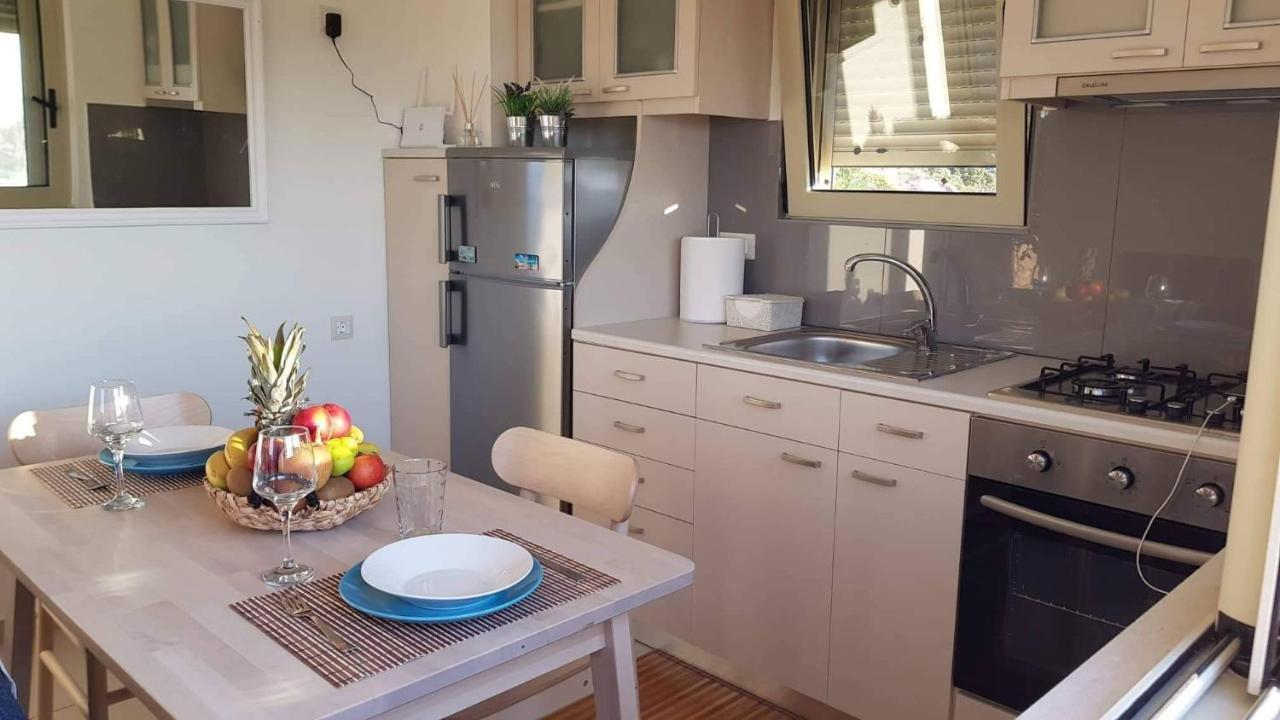 Marina Deluxe Apartments Istron Dış mekan fotoğraf